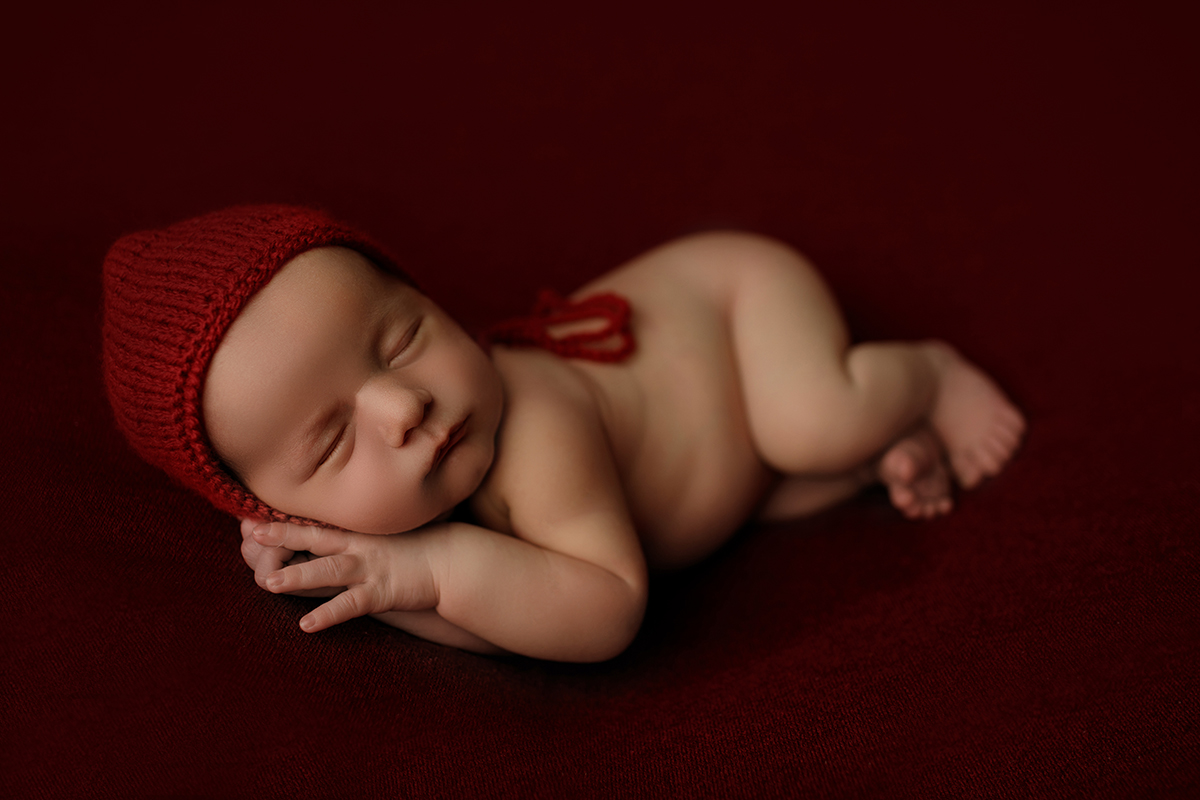 newborn photographer in Royal Oak, MI